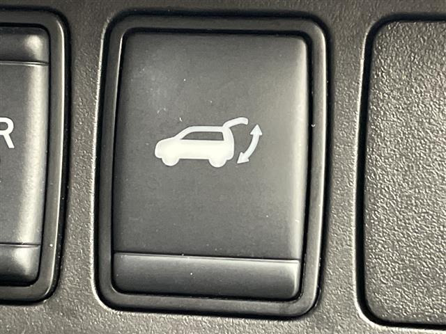 エクストレイル2.0 20Xi 4WD