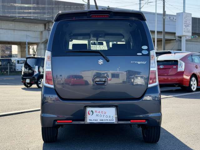 ���������ԑ����W�����ł�!���̋@��ɐ��񂲗��X������!