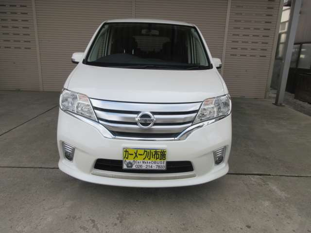 セレナ2.0 ハイウェイスター 4WD