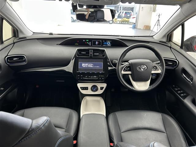 プリウス1.8 A ツーリングセレクション