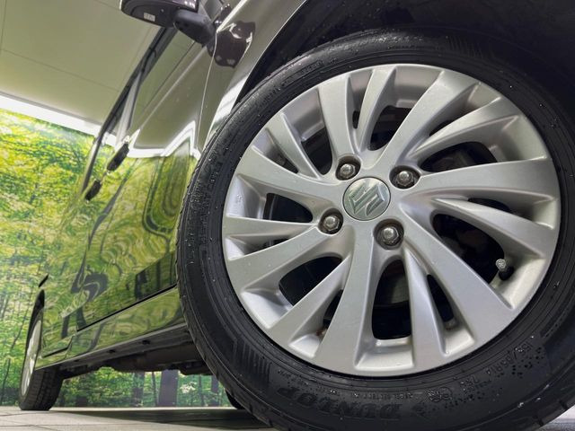 �y����14�C���`�A���~�z�C�[���z�O�ςɃ}�b�`���������A���~�z�C�[���𑕒����Ă���܂��B�e��ЊO�A���~�z�C�[����A�X�^�b�h���X�^�C�����戵�����Ă���܂��B���񂲑��k����������