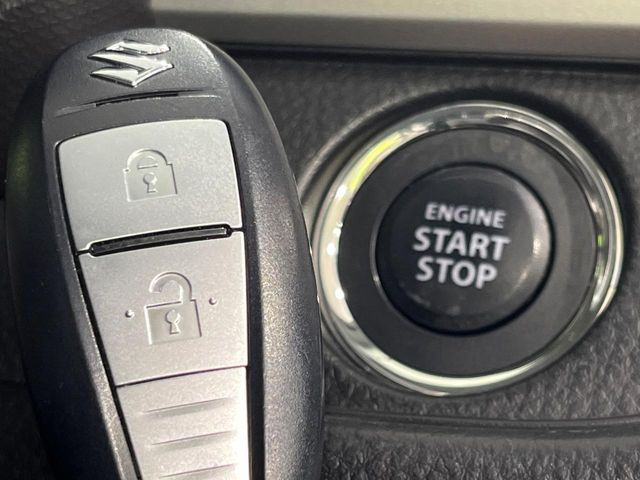 �y�L�[���X�X�^�[�g�V�X�e���z�J�o����|�P�b�g�ɓ��ꂽ�܂܂ł��h�A�̎{���E�������\�ȃX�}�[�g�L�[�𑕔��B�G���W���̃I���E�I�t�����J�M�����o���K�v����������Ƃ��Ă��֗��ł���