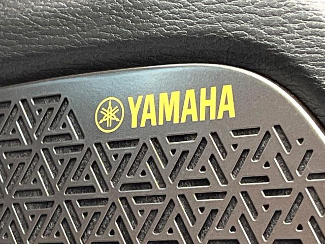 �yYAMAHA�T�E���h�V�X�e���z���[�J�[�I�v�V�����̍��i�ʃT�E���h�V�X�e���𓋍ځB��p�̃`���[�j���O���{���ꂽ�召�l�X�ȃX�s�[�J�[����ǎ��ȃT�E���h���t�ł��A�Տꊴ���ӂ�鉹����Ԃ����o���܂��B