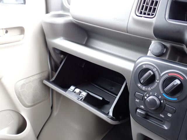 ���[�����Ղ�O���[�u�{�b�N�X�B