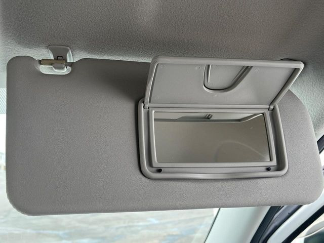 �y�o�j�e�B�~���[�z�T���o�C�U�[���ɐݒu���ꂽ�~���[�Őg�����Ȃ݃`�F�b�N!������Ƃ������C�N�����ɂ����􂵂܂���