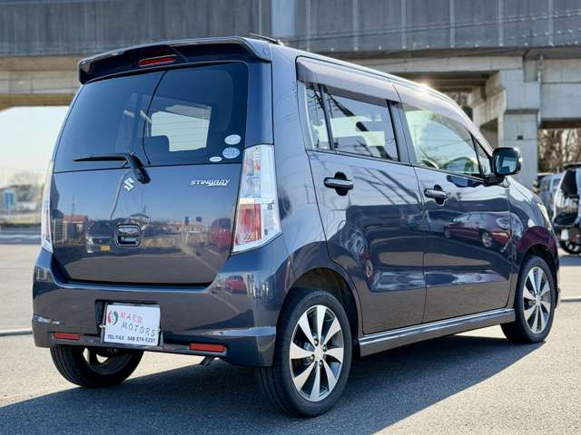 ���X�͍s�c�����R���̊��ˌ����_�̋߂��ɓX�܂��������܂��B���Ԃł��A�N�Z�X���₷���ꏊ�Ɍ�����܂��B�d�Ԃł��z���̍ۂ��Ŋ���JR���������w�܂ł��}���ɎQ��܂��B���C�y�ɂ��₢���킹������!