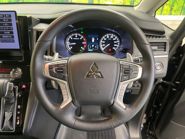 �y�����v�����X�e�A�����O�z�㎿�Ȋv���g�p���邱�ƂŁA��ɂ����������݂ƂĂ��^�]���₷���n���h���ł���