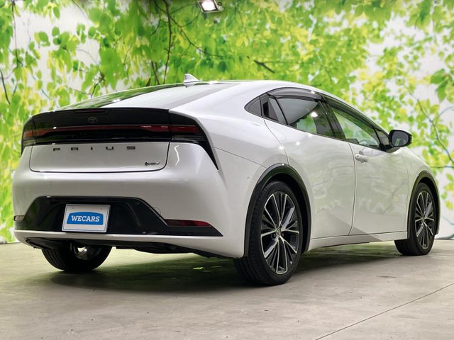 プリウス2.0 Z