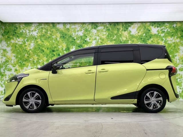 シエンタハイブリッド 1.5 G クエロ