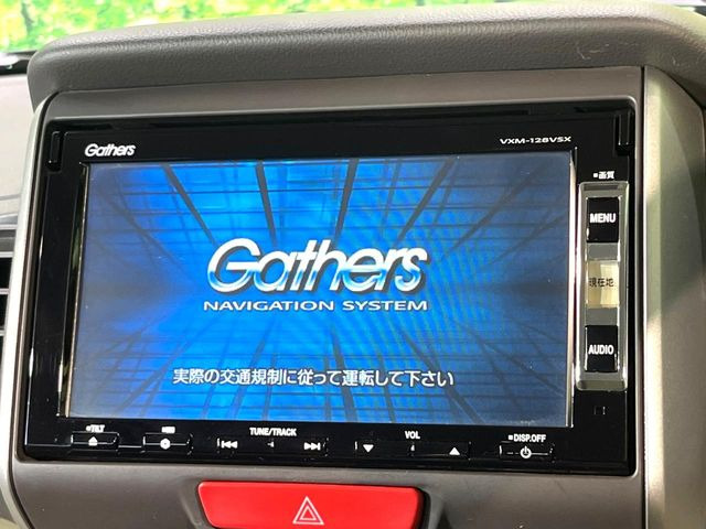 �y�����i�r�z�l�C�̏����i�r�𑕔����Ă���܂��B�i�r�̎g���₷���͂������A�I�[�f�B�I�@�\���[��!�L�����v�◷�s�͂������A�ʋ΂┃�����ȂǕ��i�̃h���C�u���y�����Ȃ�͂���