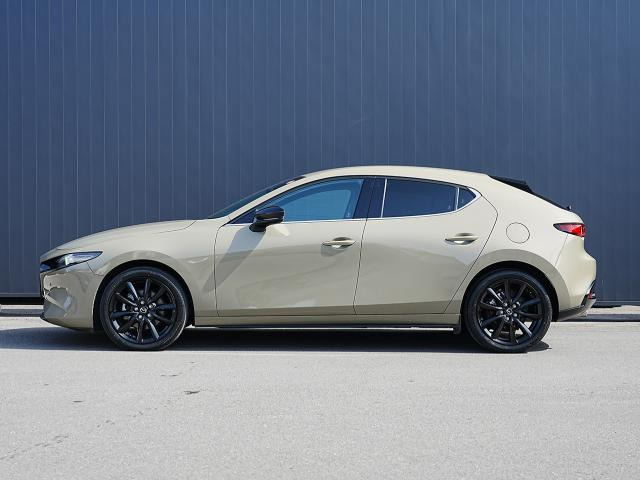 MAZDA3ファストバック1.8 XD レトロスポーツエディション 4WD