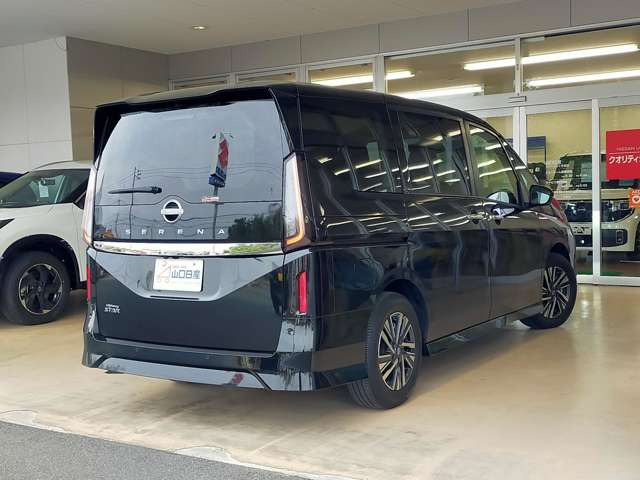 セレナ2.0 ハイウェイスターV Vセレクション