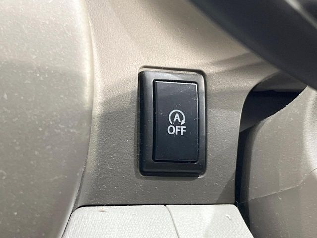 �y�A�C�h�����O�X�g�b�v�z�ԐM����a�؂Œ�Ԃ����ۂɃG���W�����~���A���ʂȔR���̏����}���܂��B�R��������ی�ɂȂ���@�\��G���W���̓u���[�L�𗣂��΍Ďn�����܂��B