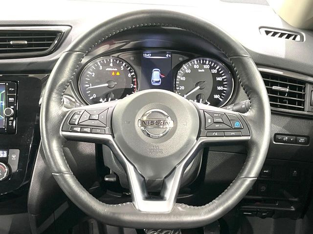 �y�����v�����X�e�A�����O�z�㎿�Ȋv���g�p���邱�ƂŁA��ɂ����������݂ƂĂ��^�]���₷���n���h���ł���