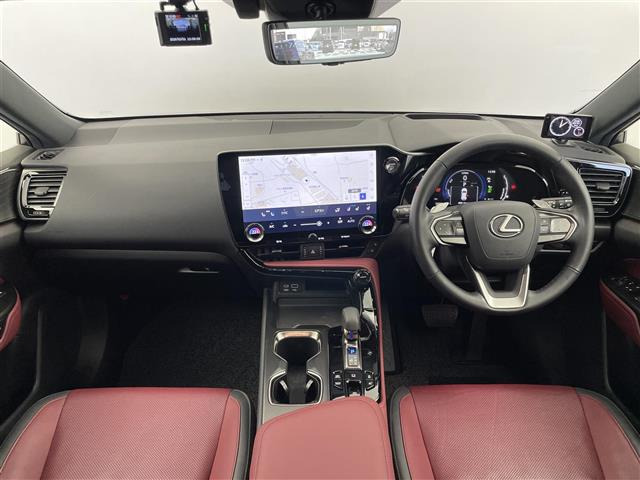 NX450hプラス バージョンL 4WD