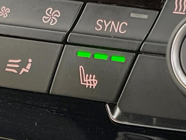 ���t�����g�V�[�g�q�[�e�B���O:�^�]�ȁE����ȋ��ɎO�i�K�Œ��߂��\�ȃV�[�g�q�[�^�[�𑕔����Ă���܂��B�G�߂��킸���K�ɂ��g�p���������܂��B