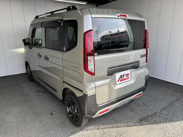 �l�C��4WD�A�y�����ԁA�R���p�N�g�J�[�ASUV�A�Z�_���A�~�j�o���A�A���Ԃ܂ŕ��L����葵���Ă���܂��B