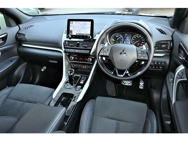 エクリプスクロスPHEV 2.4 P 4WD