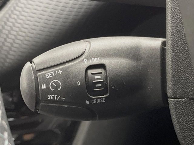 ���I�[�g�N���[�Y�R���g���[��:�������H�⎩���Ԑ�p���H���ɂāA�葬���q���\�ƂȂ�֗��ȋ@�\�ł��B�������ړ��̍ۂł����ɂ����֗��ɂ��g�����������܂���