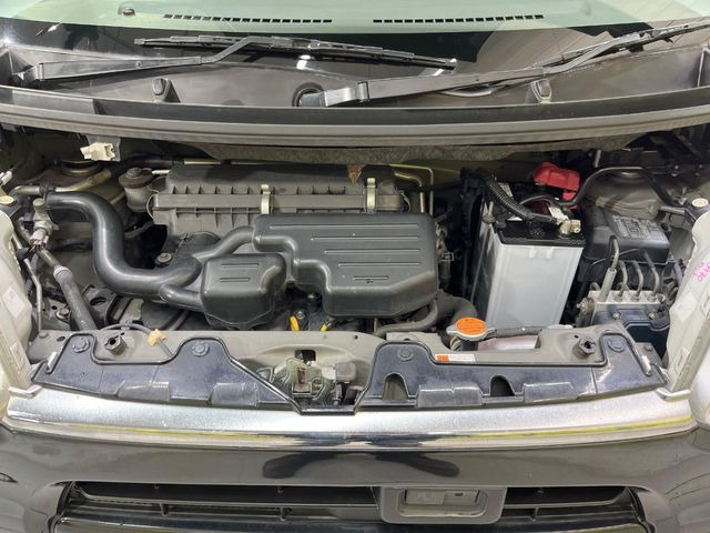 親切・丁寧な専門メカニックスタッフが応対!・車検・点検整備・事故等の修理などアフターサービスも安心。お車のカスタマイズもネクステージのサービススタッフまでご相談ください!