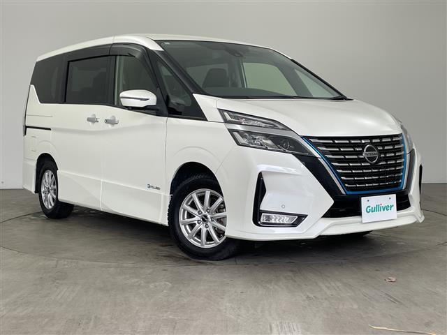 セレナ1.2 e-POWER ハイウェイスターV