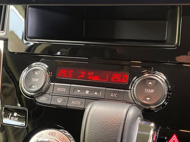 �y���E�Ɨ��^�t���I�[�g�G�A�R���z�^�]�ȂƏ���Ȃł��ꂼ�ꂨ�D�݂̉��x�ɐݒ�\�B����҂ɂ��z�������A���K�ȋ󒲂����͂��v���܂��B