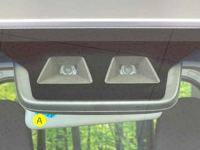 �y�X�}�[�g�A�V�X�g�z���s���ɑO���̎ԗ�����F�����A�Փ˂������Ȏ��͌x��ƃu���[�L�ŏՓˉ���Ɣ�Q�y�����A�V�X�g�B�����S�Ƀh���C�u�����y���݂��������܂��B