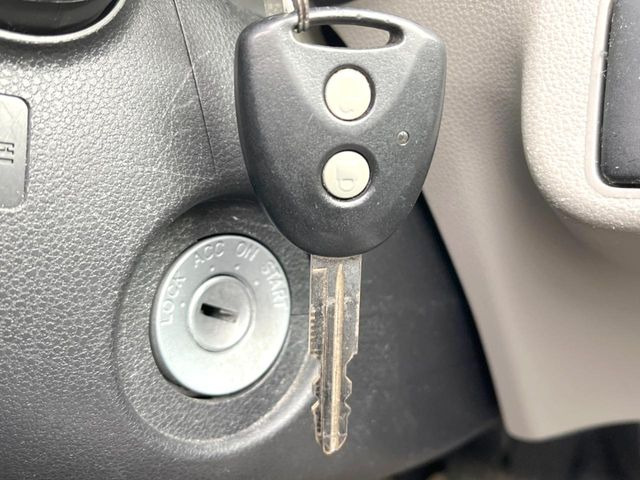 �y�L�[���X�z�������ꂽ�ꏊ����ł��{�^����Ńh�A�̊J���E�{�����ł���̂łƂ��Ă��֗�!�h�A�̌�������ɏ������邱�Ƃ�����܂����