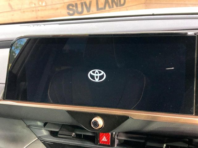 �y12.3�C���`���C�h�i�r�z�������ƃC���p�N�g�̂����^���C�h�i�r�𑕔��B�e��I�[�f�B�I����͂������A�������C�h��ʂł̃}�b�v2�����\���ȂǁA���֐��������i�r�ł���