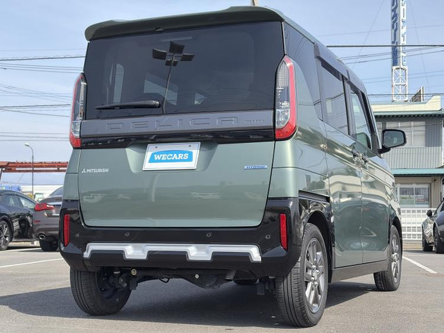 デリカミニT プレミアム 4WD