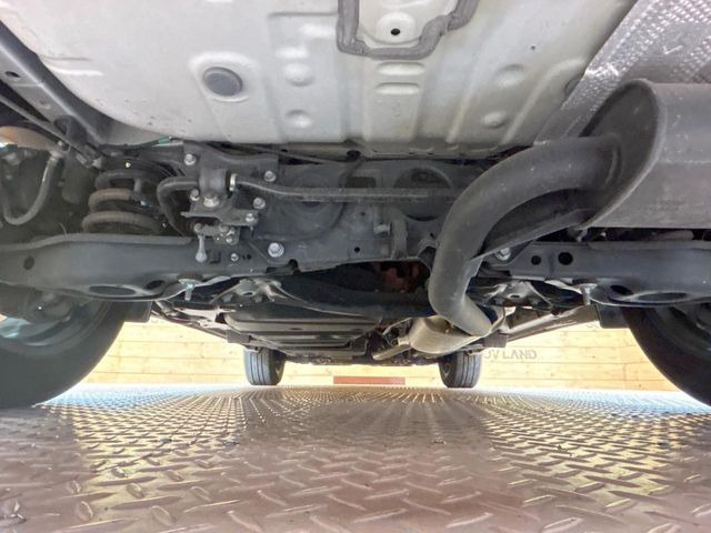 ����肪���ꂢ�Ȃ����ɁA�h�K���H�̎{�H���I�X�X���B�~��n��͂������A���ݕ��ɂ��Z���̕���A��Ń}�����E�E�B���^�[�X�|�[�c���������ɂ��D�]���������Ă���܂��B