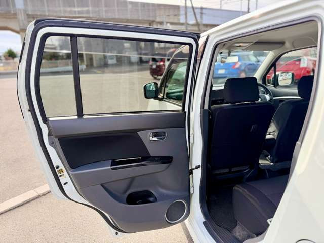 ��R��Őŋ��������A�ێ���̈��������͂̌y�����Ԃ𑽐����p�ӂ��Ă���܂��B������Ƌ���������A������Ƃ������Ă݂����Ȃǂł����\�ł��B���C�y�ɂ�������肭������!