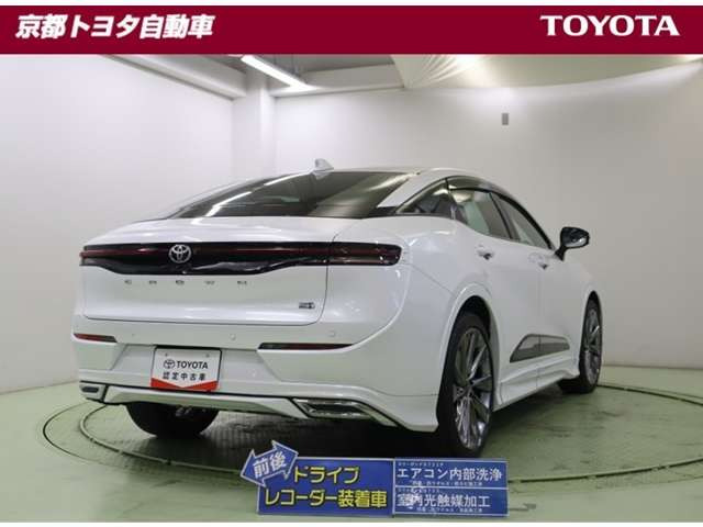 クラウンクロスオーバー2.5 G アドバンスト レザー パッケージ E-Four 4WD