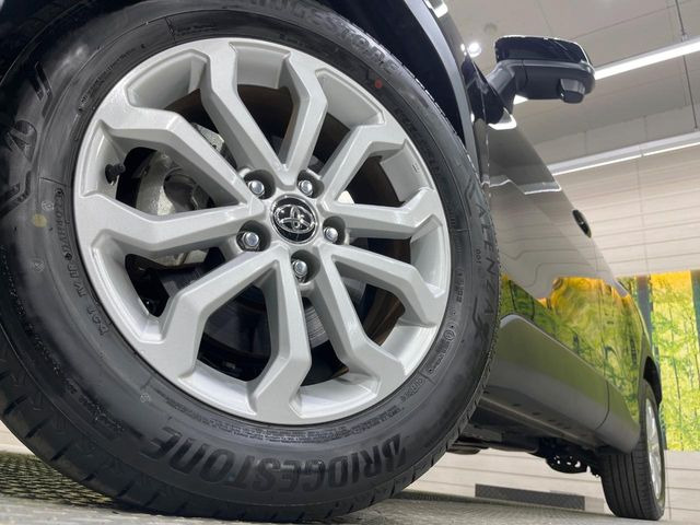 �y�����A���~�z�C�[���z�O�ςɃ}�b�`���������A���~�z�C�[���𑕒����Ă���܂��B�e��ЊO�A���~�z�C�[����A�X�^�b�h���X�^�C�����戵�����Ă���܂��B���񂲑��k����������