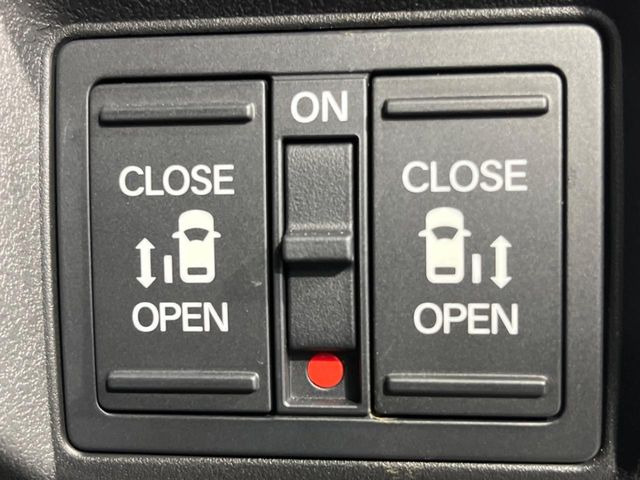 �y�����p���[�X���C�h�h�A�z�X�}�[�g�L�[��^�]�Ȃ̃X�C�b�`�Ō�ȗ����X���C�h�h�A�̊J���\���d��������͂����ăh�A���J����K�v�������A�����Ȃ��q�l�ł��ȒP�ɊJ���߂ł����K�ł���