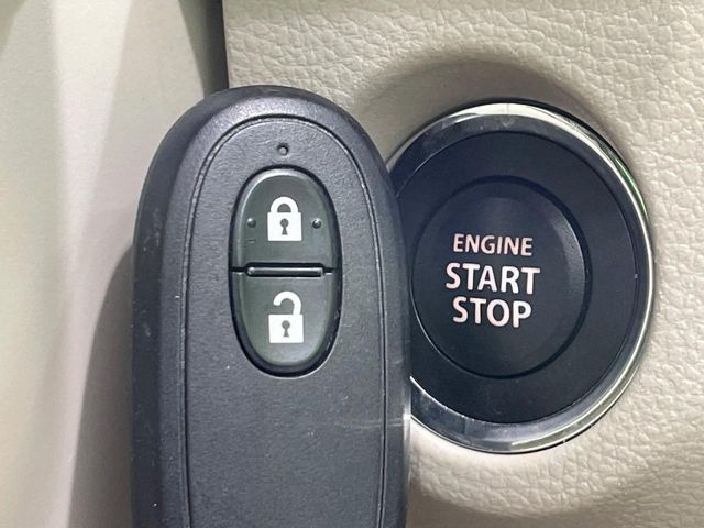 �y�L�[���X�X�^�[�g�V�X�e���z�J�o����|�P�b�g�ɓ��ꂽ�܂܂ł��h�A�̎{���E�������\�ȃX�}�[�g�L�[�𑕔��B�G���W���̃I���E�I�t�����J�M�����o���K�v����������Ƃ��Ă��֗��ł���