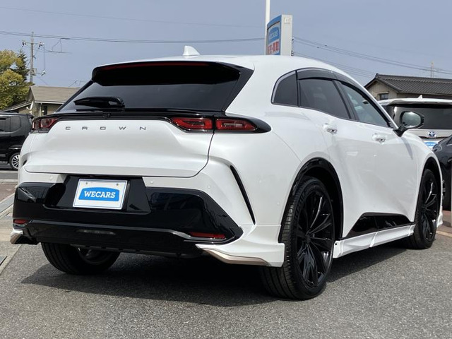 クラウンスポーツ2.5 Z E-Four 4WD