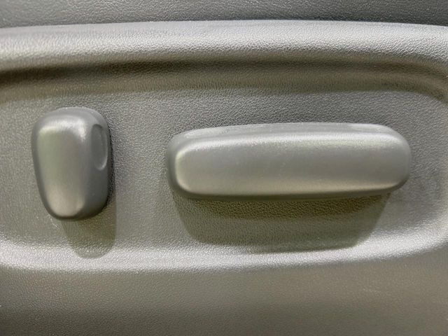 �y�p���[�V�[�g�z�X�C�b�`��ŊȒP�ɃV�[�g�̔��������\!�d��������͂�����܂���!���K�ȃV�[�g�|�W�V�����ɃZ�b�g���āA���K�ȃh���C�u�����y���݂��������B