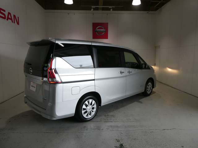 セレナ2.0 X Vセレクション