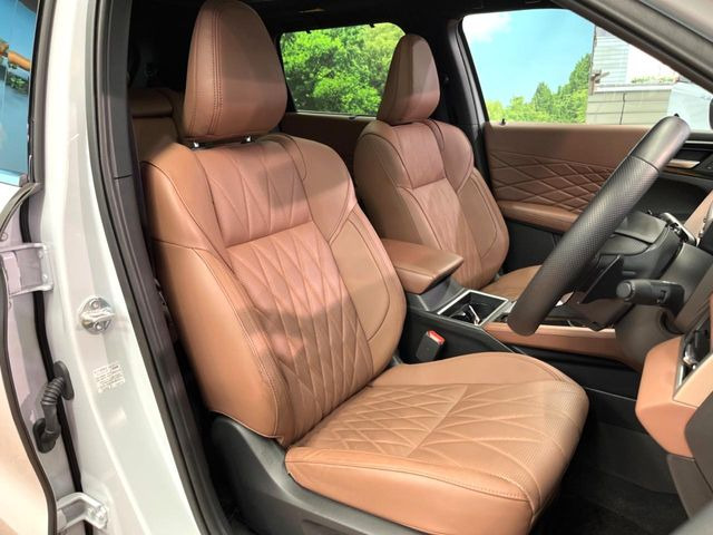 �y�u���E�����U�[�V�[�g�z�f�U�C�����������A�������̂��钃�v�V�[�g�B��ɑ̂ɐG��镔��������A����S�n�̗ǂ��ɂ͂�����肽���ł��ˁ􉘂�̕t����򉻂�}����������R�[�e�B���O�{�H�����X�X���ł����