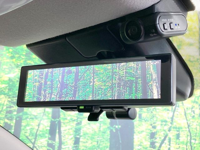 �y�C���e���W�F���g���[���~���[�z��Ȃ̑傫�ȉו��⓯��҂Ō�����m�F���Â炢���ł����S!�J�������B�e�����ԗ�����̉f�������[���~���[���ɕ\���B�N���A�Ȏ��E�ŏ󋵂̊m�F���\�ł�!