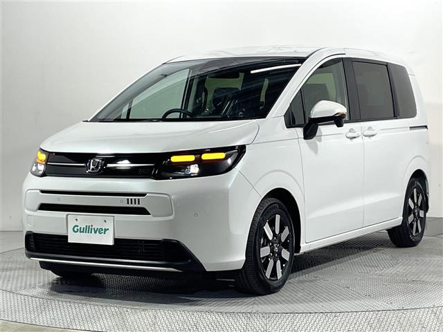 フリード1.5 e:HEV エアー EX