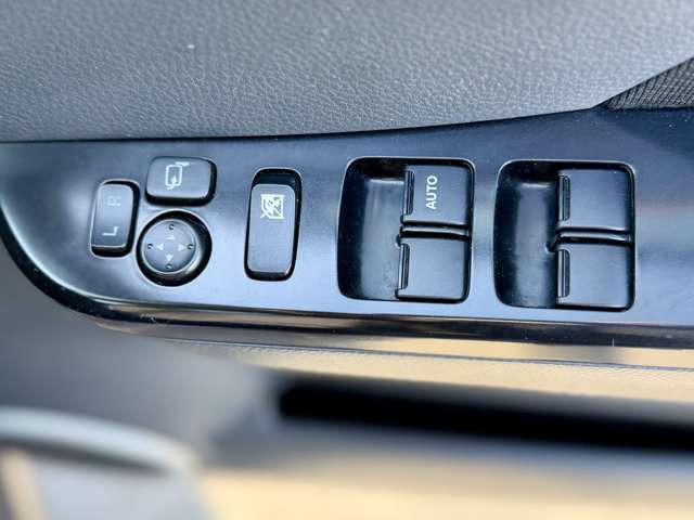 ���̓x�͐�����̔��X�̒����瓖�X�̎ԗ��������������肪�Ƃ��������܂��B���q�l�̂��ԑI�т��T�|�[�g�v���܂��B���C�y�ɂ��₢���킹�A�����X��������!