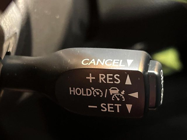 �y���[�_�[�N���[�Y�R���g���[���z�������H�ł̒��������s���y��!!�����ő��x��ۂN���[�Y�R���g���[�����A�Փˌy���V�X�e���ƘA�g���A�O���̎ԗ������m���ĎԊԂ�ۂ悤�ɑ��x���߂��Ă���܂�!!