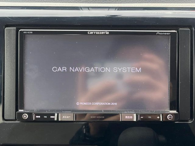 �y�i�r�Q�[�V�����z�g���₷���i�r�ŖړI�n�܂ł�������ē����Ă���܂��B�e��I�[�f�B�I�Đ��@�\���[�����Ă���A���Ԃ̉^�]������Ɋy�����Ȃ�܂�!!