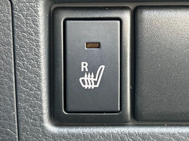 �y�V�[�g�q�[�^�[�z�������ɏd�󂷂�V�[�g�q�[�^�[!�G�A�R����葁�����܂��Ă����̂Ŋ�����̐l�����S�ł��ˁ�G�A�R���̉����͊������邩����A�Ƃ������ɂ����������߂ł��B