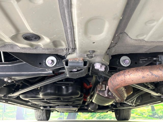 下回りがきれいなうちに、防錆加工の施工がオススメ。降雪地域はもちろん、沿岸部にお住いの方や、趣味でマリン・ウィンタースポーツをされる方にご好評いただいております。