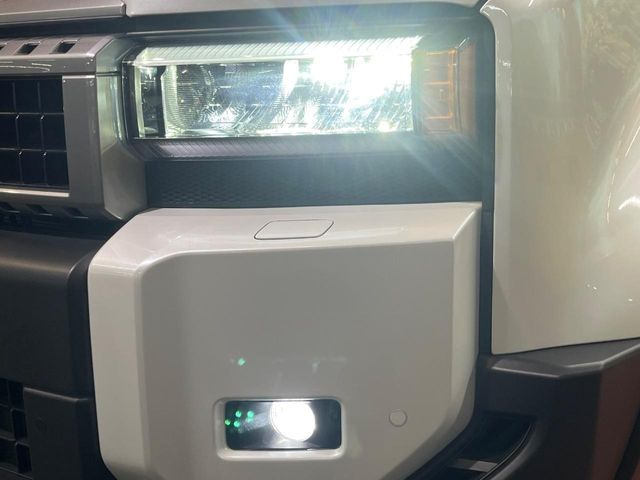 �yLED�w�b�h���C�g�z���V����ԑ��s�����ǍD�Ȏ��E���m�ۂ����S���ĉ^�]�ł��鍂�P�xLED�w�b�h���C�g�𑕔�!�_�����x�������A����d�͂��}�����Ă��܂��B