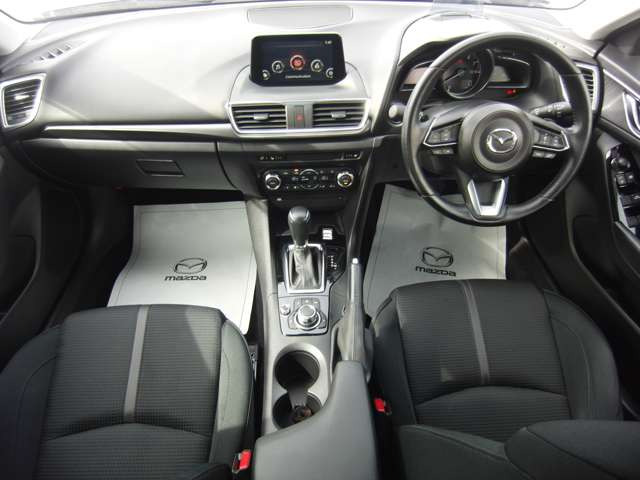 アクセラ1.5 15S プロアクティブ 4WD