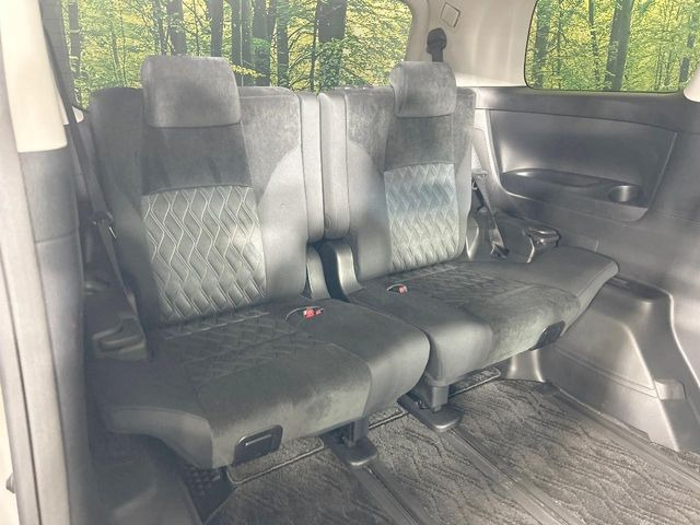 3��ڃV�[�g�͂�������ԗǍD����l�ł��������ƍ����Ē����܂��̂ŁA��l���ł̂��o���������N���N�ł��􂲉Ƒ��ŁA�C�̒m�ꂽ���ԂŁA�h���C�u�ɍs���̂��y���݂ł��ˁ�